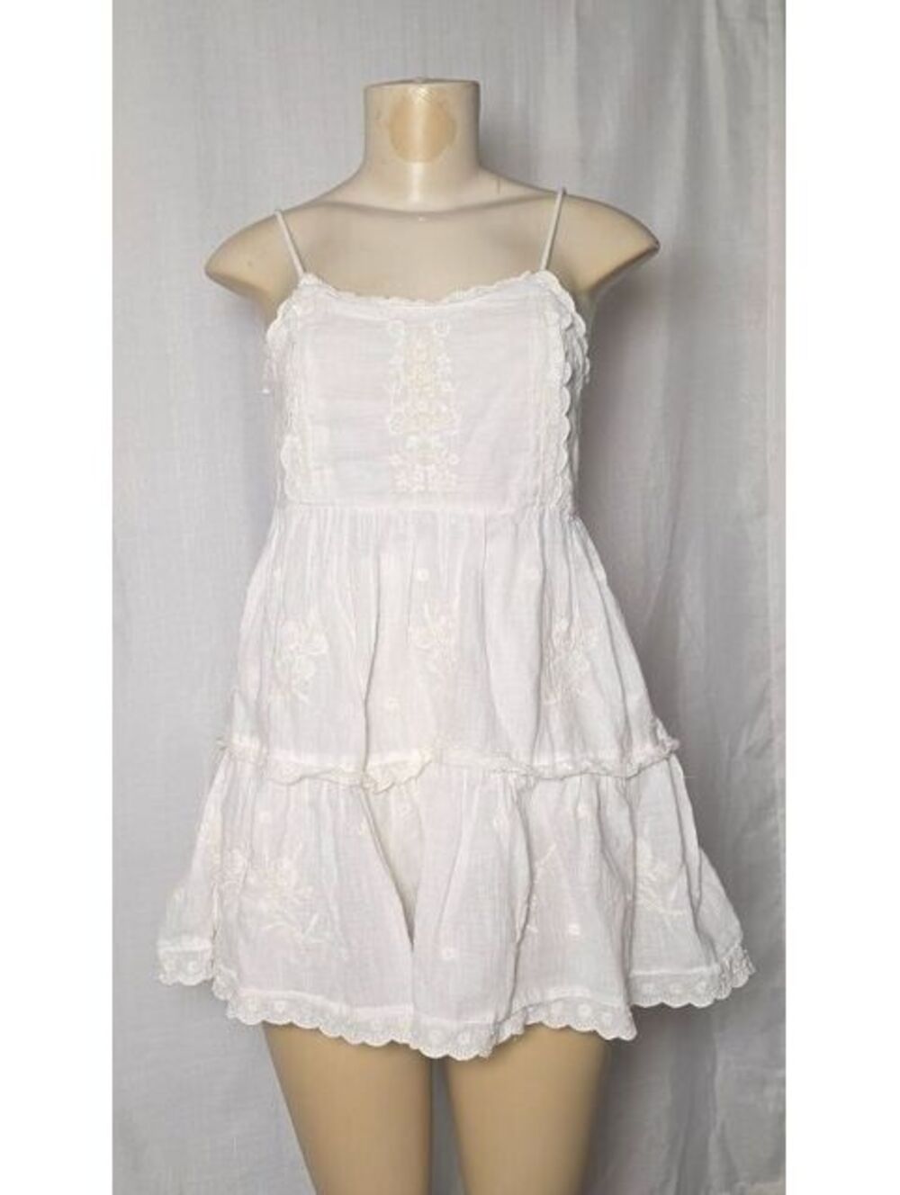 Urban Outfitters White Embroidered Tiered Mini Dress Cottagecore Boho XXS